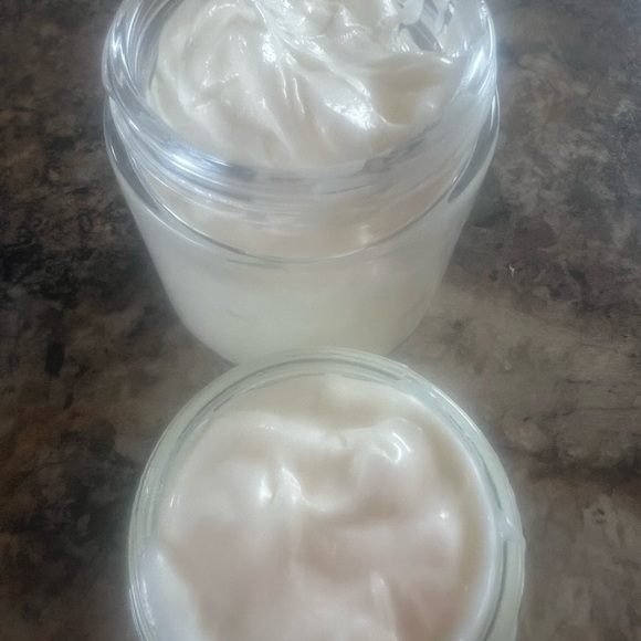 Skin Soothing Beef Tallow Balm - Picture 6 of 7
